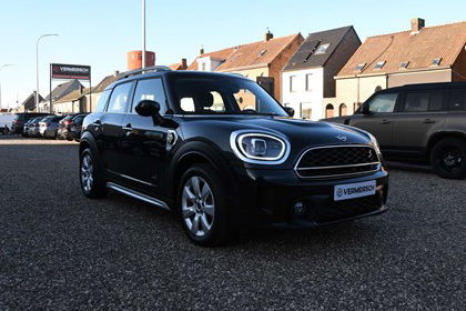 MINI  1.5A PHEV ALL4*APPLE CARPLAY*LED*CAMERA*ZETELVERW.