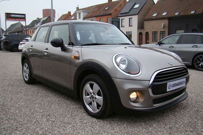 MINI  1.5 *NAVIGATIE*CRUISE CONTROL*PARKEERHULP*