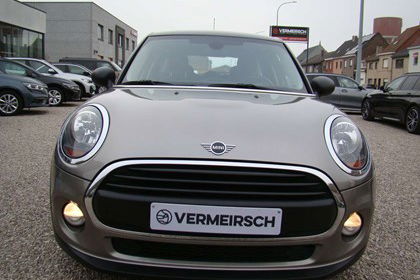 MINI  1.5 *NAVIGATIE*CRUISE CONTROL*PARKEERHULP*