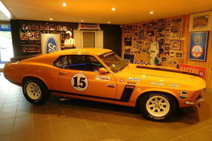 Ford fastback race car 