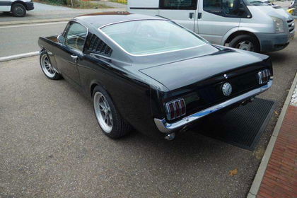 Ford Mustang 