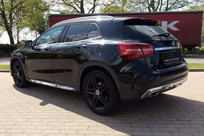 Mercedes GLA Business Solution AMG * PANO DAK * CAMERA * LED *