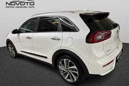 Kia Niro HEV 1.6 GDi Sense DCT + Pano