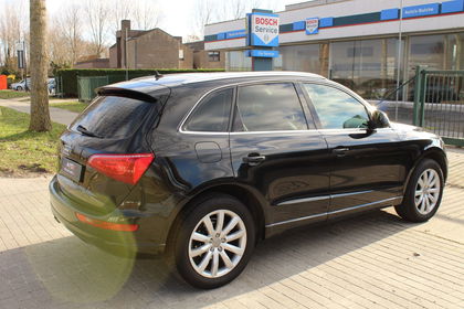 Audi  2.0 TDi Quattro DPF Glasdak LEDER NAVI Alu19"