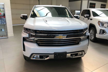 Chevrolet  High Country 6.2 V8 - € 59.900,- excl. btw