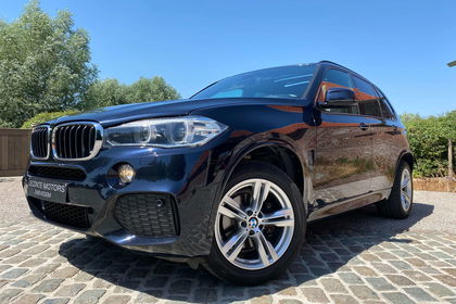 BMW  3.0 dAS xDrive30 M-Pack Pano/Head-UP/Camera/Leder!