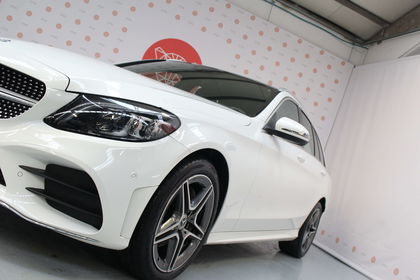 Mercedes C220 d d 4-Matic AMG line 9G-Tronic