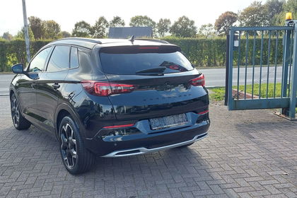 Opel  1.6 Turbo PHEV Ultimate S