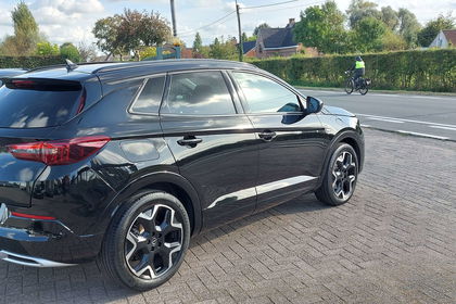 Opel  1.6 Turbo PHEV Ultimate S