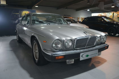 Jaguar  5.3 L V 12   OLDTIMER / ZEER MOOIE EN GOEDE ST