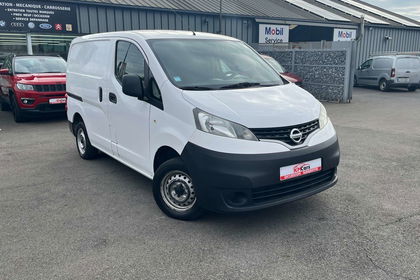 Nissan  UTILITAIRE // CAMIONNETTE // 1'iere MAIN