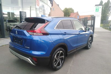 Mitsubishi  1.5T 4WD PLUS PHEV