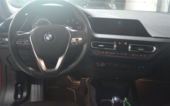 BMW  dA  M-PACK / LEDER / NAVI + CAM / DISTR./SHADOWLIN