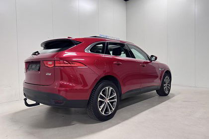 Jaguar F-Pace 2.0d AWD Autom. - Pano - GPS - Leder - Export