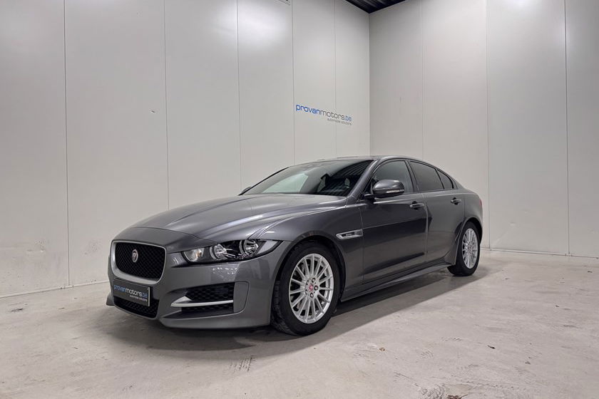 Jaguar XE