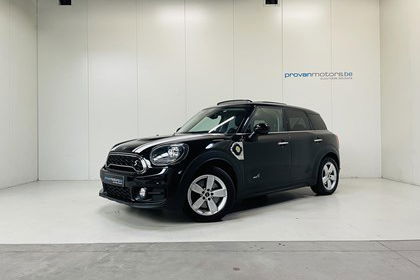 MINI  Hybrid Autom. - GPS - Pano - Topstaat!