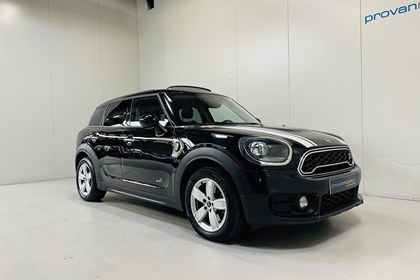 MINI  Hybrid Autom. - GPS - Pano - Topstaat!