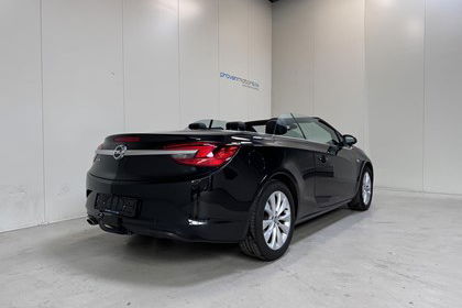 Opel Cascada Cabrio 1.4 Benzine - GPS - Airco - Topstaat!