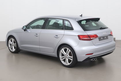 Audi A3 Sportback tfsi act sport 150 AT