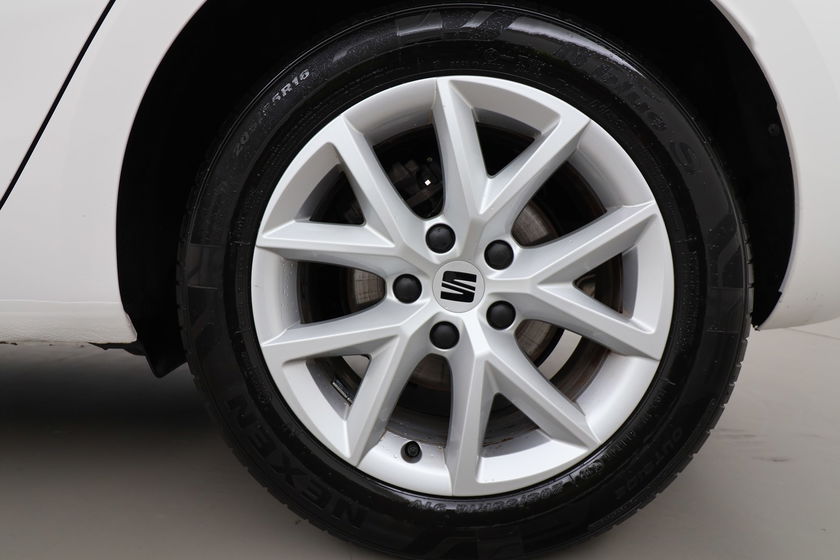 SEAT Leon second hand to Antwerpen of 18.999 € 4338300 Gocar.be