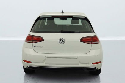 Volkswagen e-Golf - 136 AT