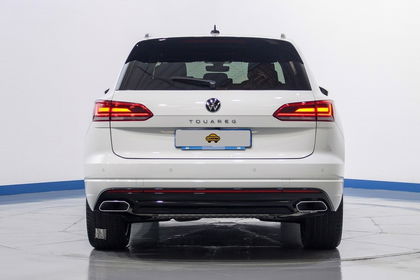 Volkswagen Touareg elegance 286 AT