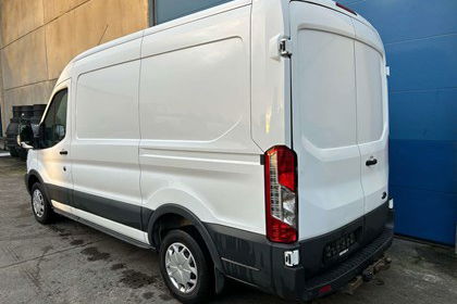 Ford Transit 2.0 TDCi L2H2 - 170 PK - GPS - Trekhaak - 1ste Eig