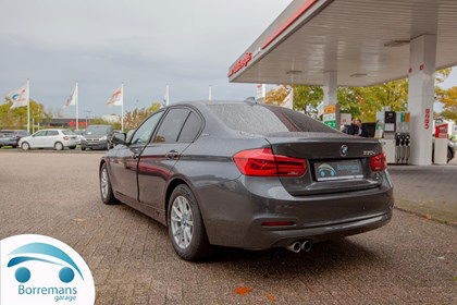 BMW 330  Plug-In Hybrid Business leder/navi/bluetooth/...