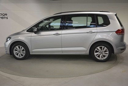 Volkswagen Touran 1.5 TSI Trendline 7 ZITPLAATSEN