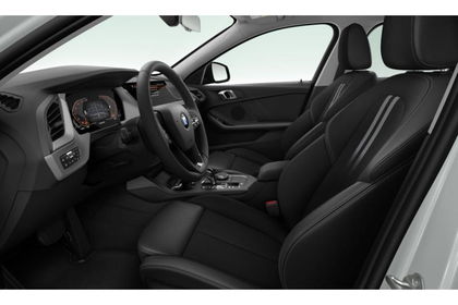 BMW 118 hatch 118iA 