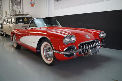 Chevrolet Corvette C1 Beautiful Driver (1958)