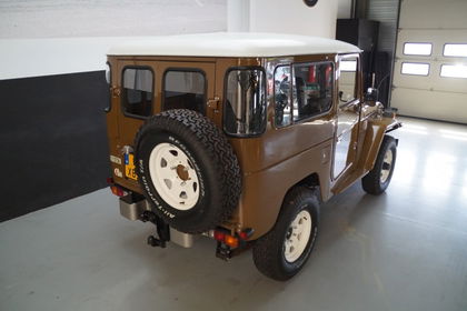 Toyota LANDCRUISER FJ40 Hardtop Fully Restored ! (1980)