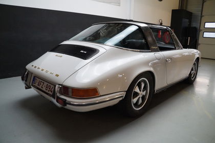 Porsche 911 Targa Restomod Rally Prepared (1972)