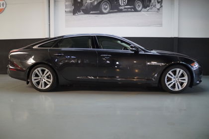 Jaguar XJ XJL351 V8 5.0ltr (2011)