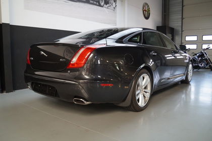 Jaguar XJ XJL351 V8 5.0ltr (2011)