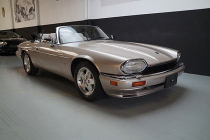 Jaguar XJ-S Convertible Super low mileage Survivor (1995)