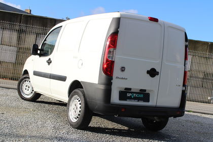 Fiat Doblo AIRCO - PARKEERSENSOREN - 