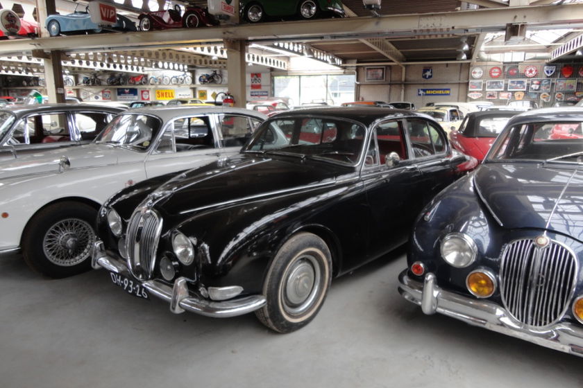 Jaguar 3.8S type zwart