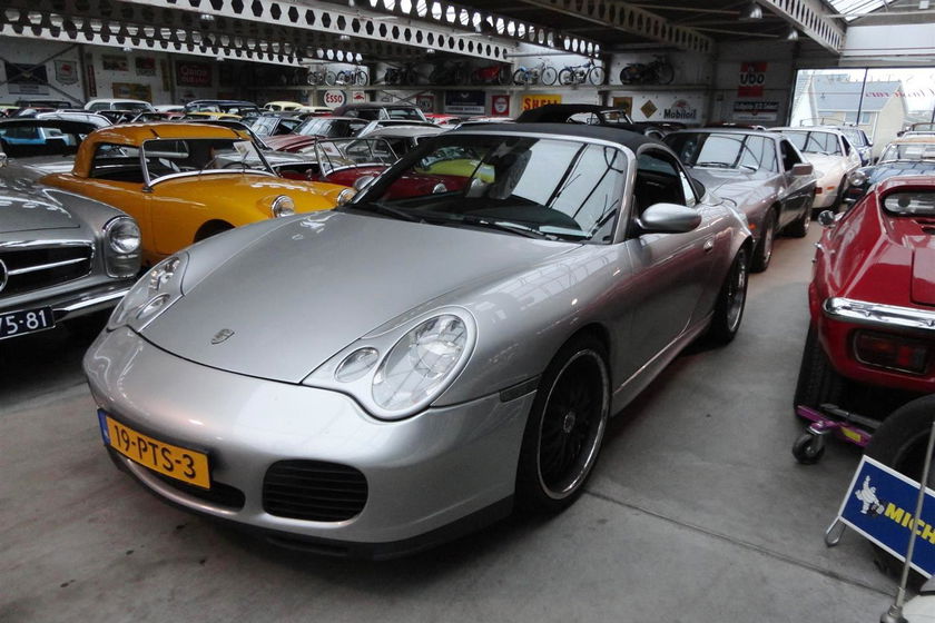 Porsche 996 / 911 Carrera