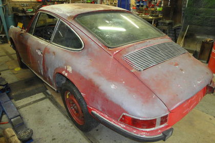 Porsche 911 T  70 to restore 