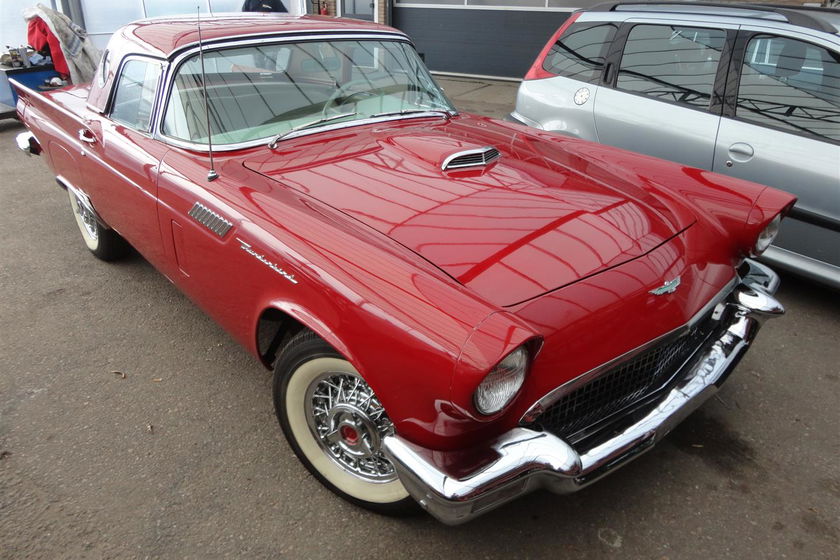 Ford Thunderbird Roadster 1957 