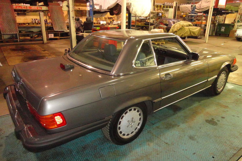 Mercedes 560SL roadster nr 7991