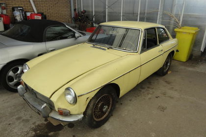 MG B GT to restore 70 