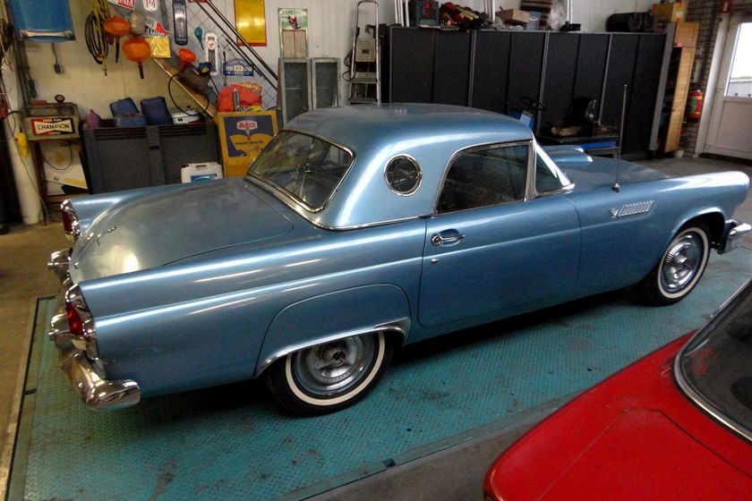 Ford thunderbird blue