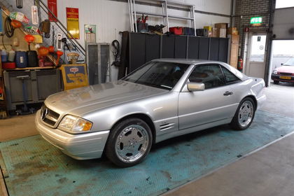 Mercedes 600SL R129 Roadster Silver 