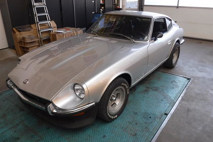 Datsun 240Z 71 silver 