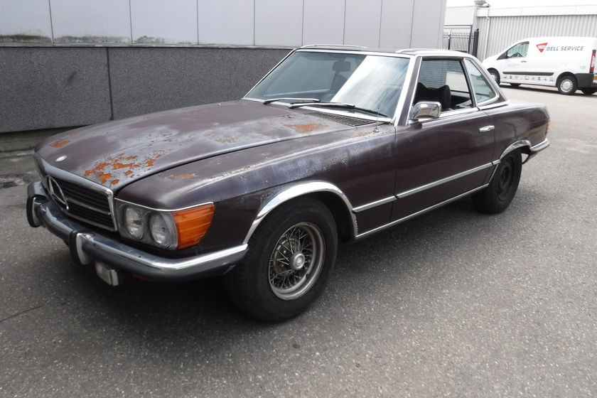 Mercedes 350SL W107 chassis 001686