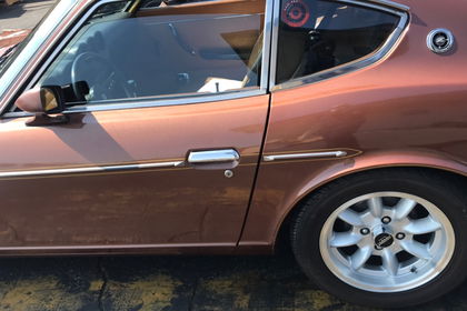 Datsun 240Z 72 brown 