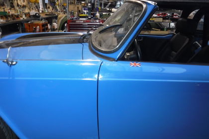 Triumph TR4 blue Surrey top  