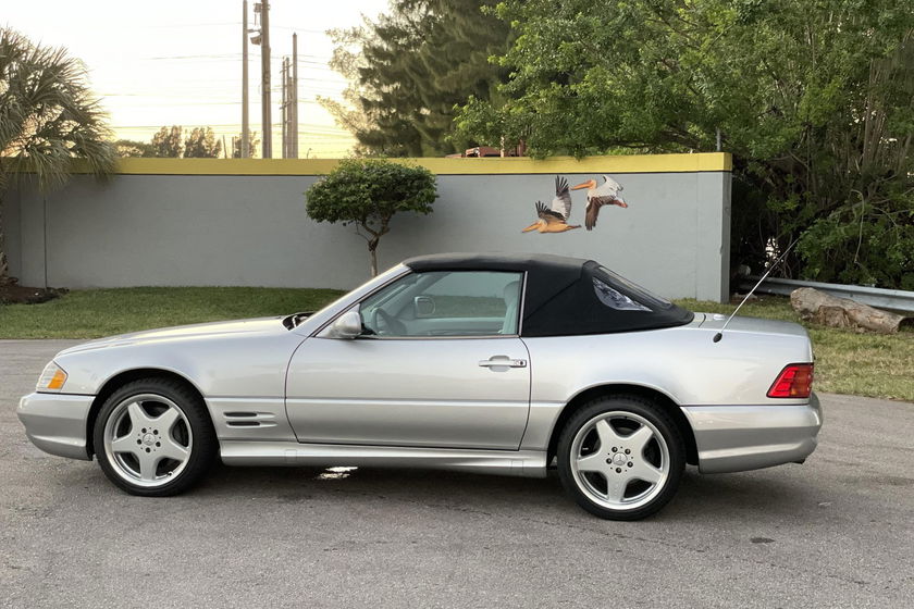 Mercedes 500SL silver 200381